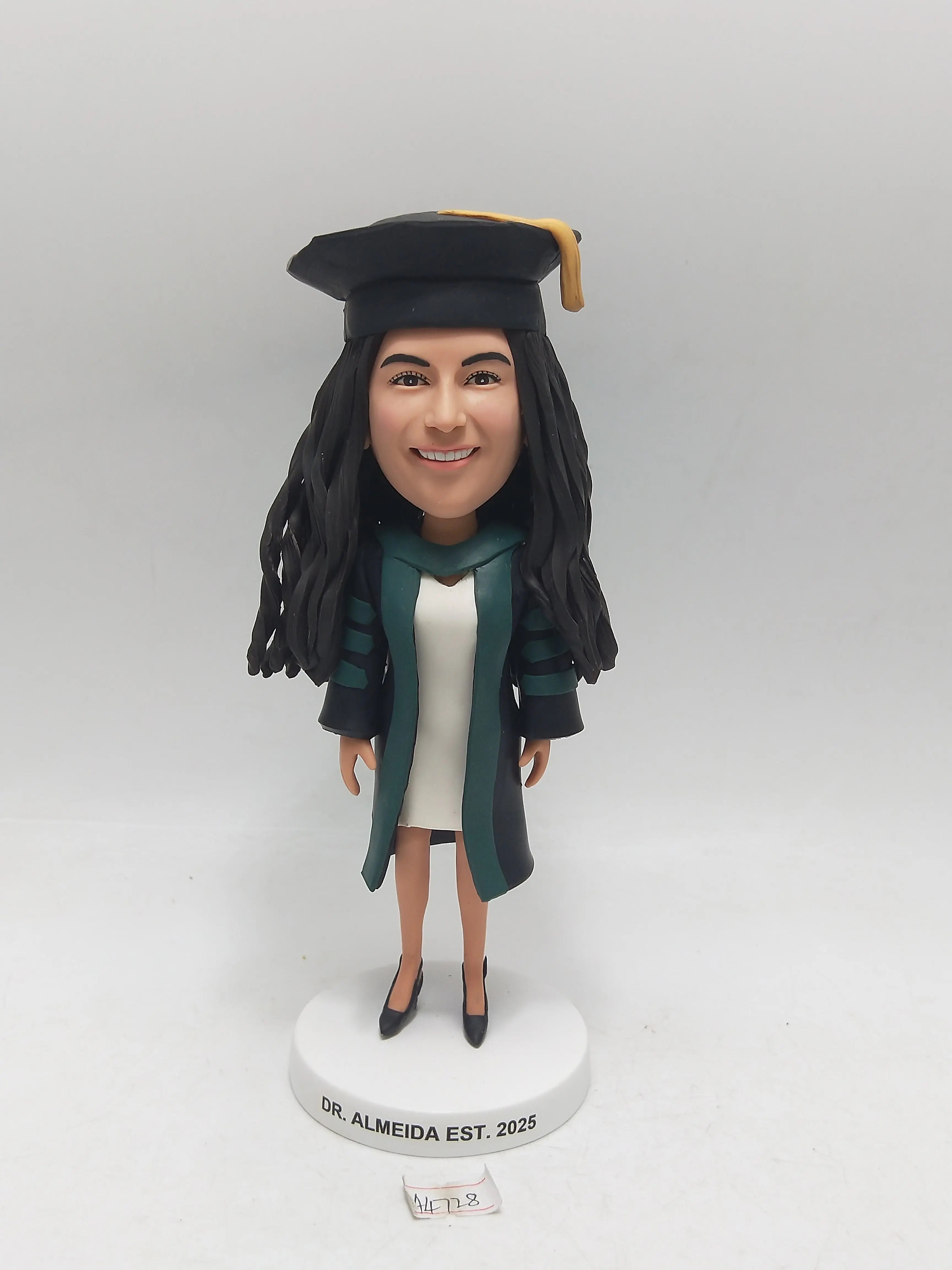 Graduation Female Bobblehead - HeadTurnedArt